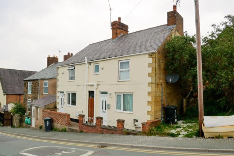 Cefn Mawr, Wrexham 2 Bed SemiDetached House, Hill Street, LL14 To Rent Now for £700.00 p/m