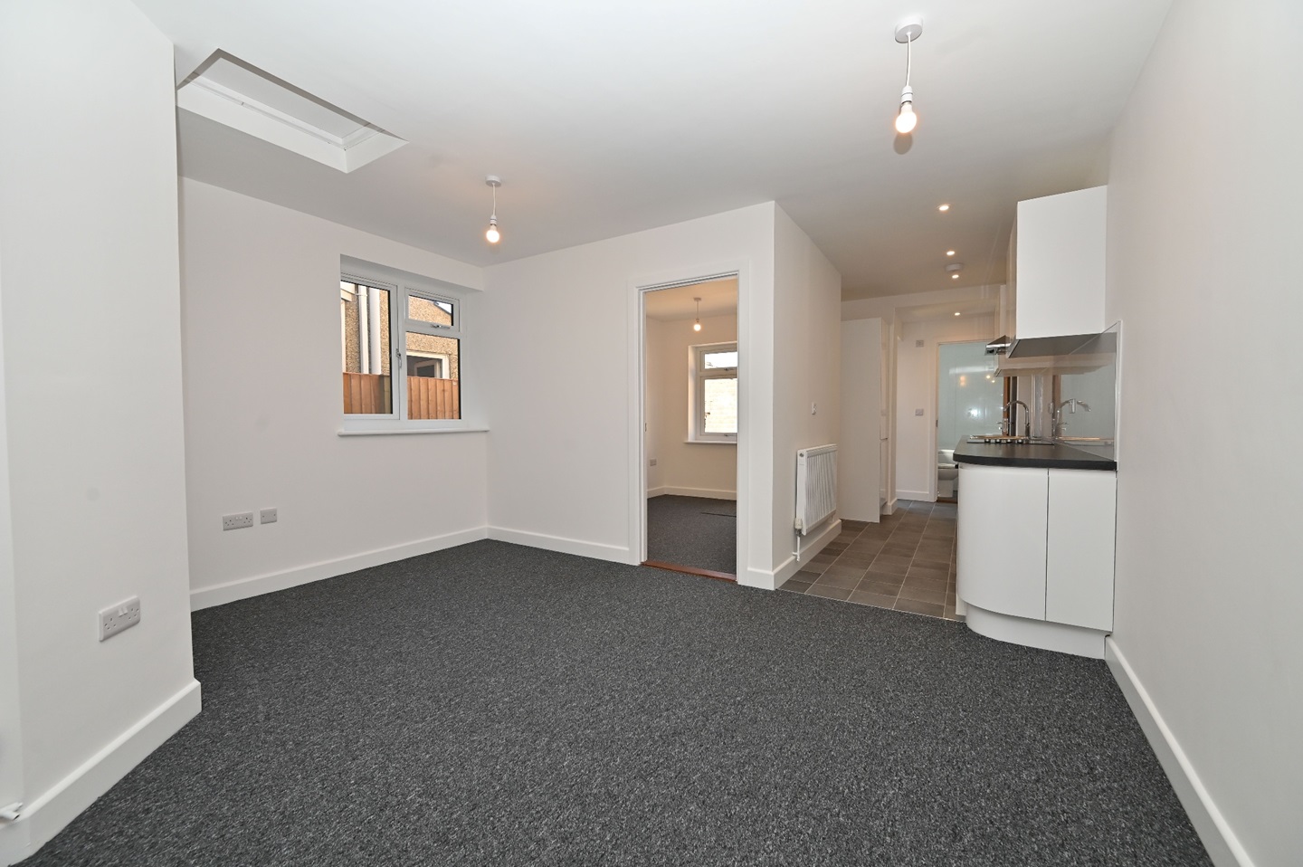 Portsmouth 1 Bed Flat, Twyford Avenue, PO2 To Rent Now for £925.00 p/m