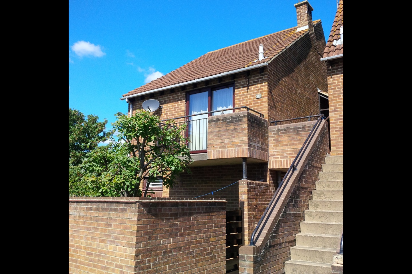 Oxford 1 Bed Flat, Kidlington, OX5 To Rent Now for £950.00 p/m
