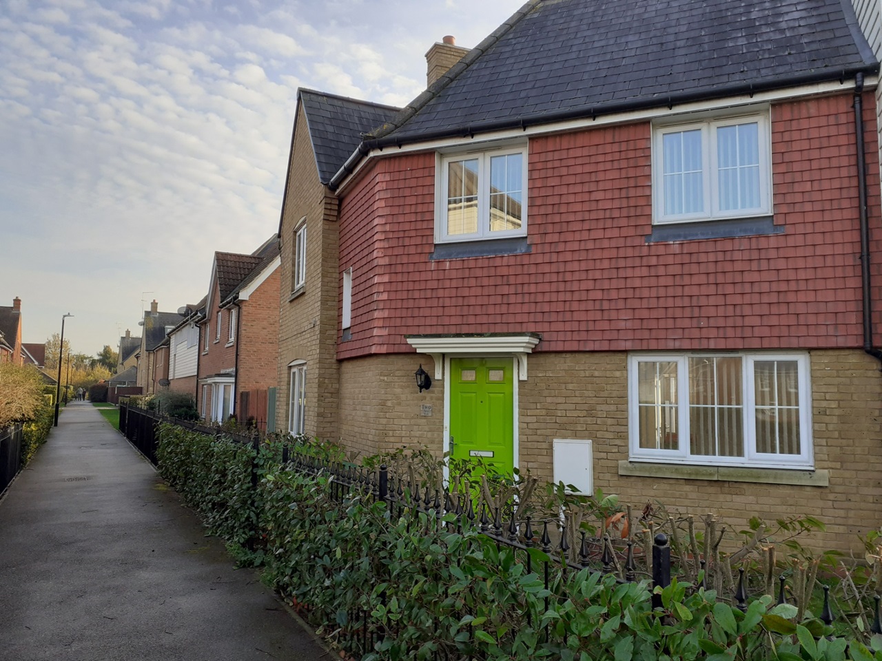 Sittingbourne 3 Bed SemiDetached House, Tulip Walk, ME10 To Rent