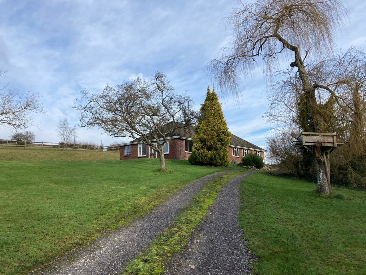 Blandford Forum 3 Bed Detached House, Everley, DT11 To Rent Now for