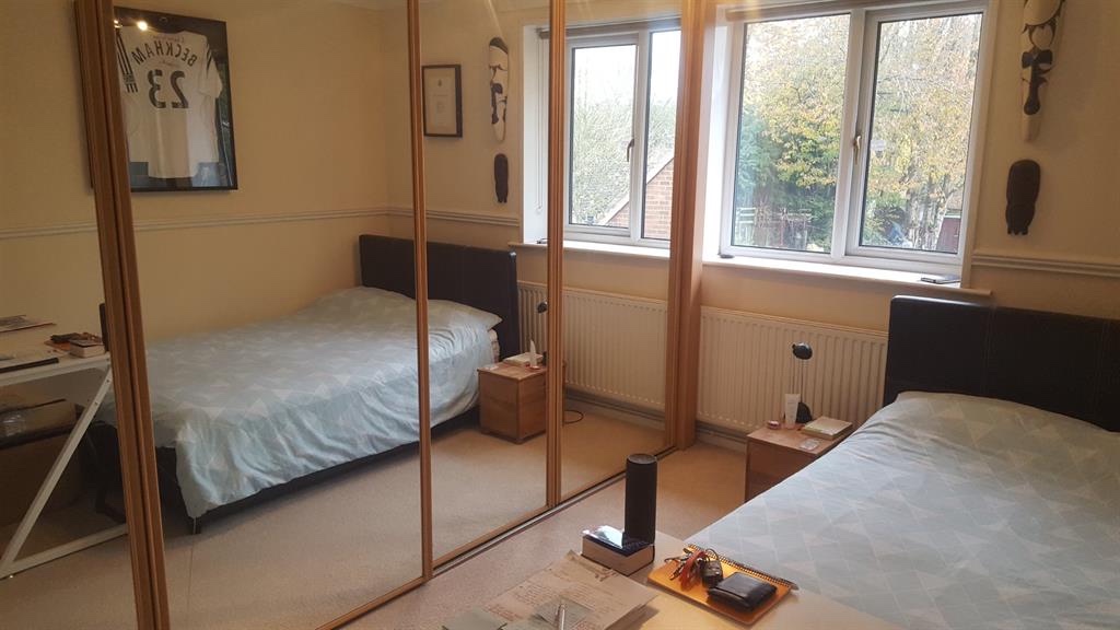 Hall Green, Birmingham 3 Bed Flat, Priory Road, B28 To Rent Now for