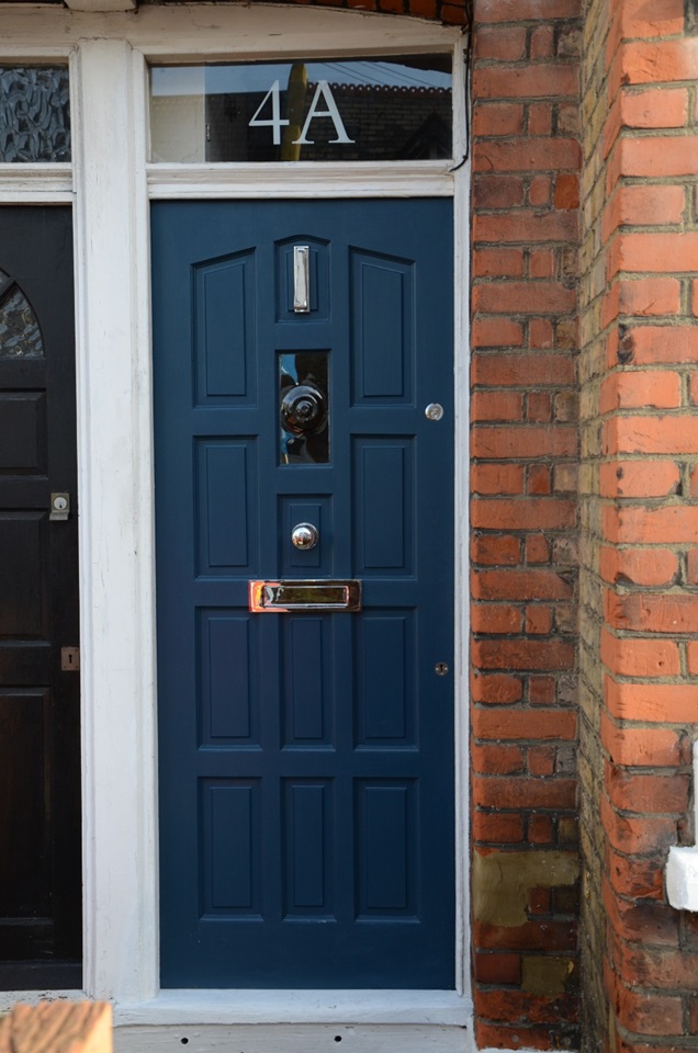 London 2 Bed Lydden Grove, SW18 To Rent Now for £2,200.