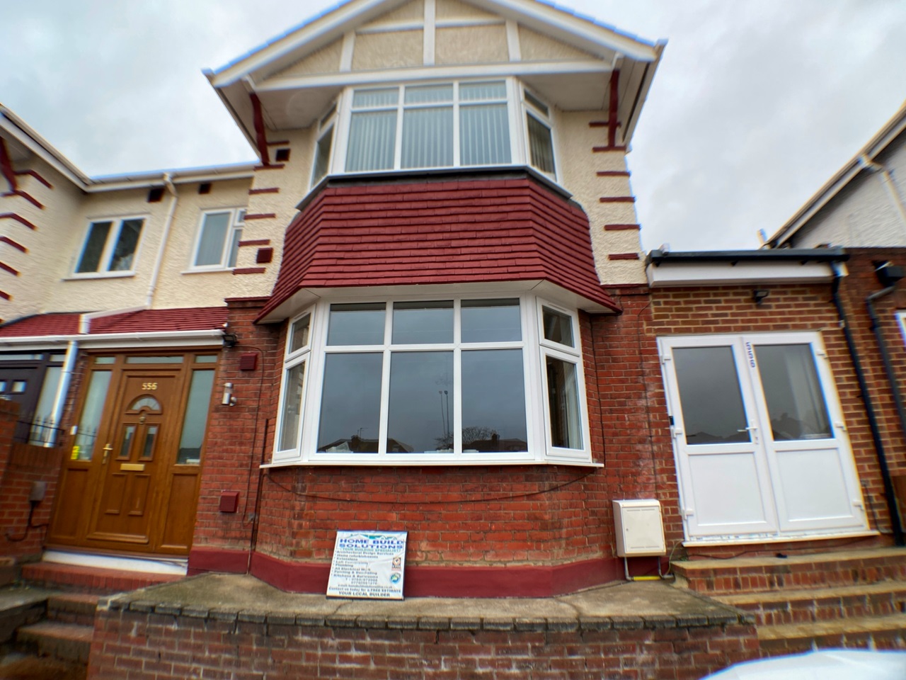 Hounslow 7 Bed SemiDetached House, Great West Road, TW5 To Rent