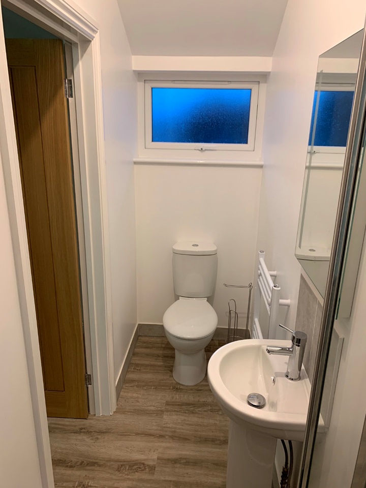 Congresbury, Bristol 2 Bed Bungalow, Dolemoor Lane, BS49 To Rent Now for £1,500.00 p/m