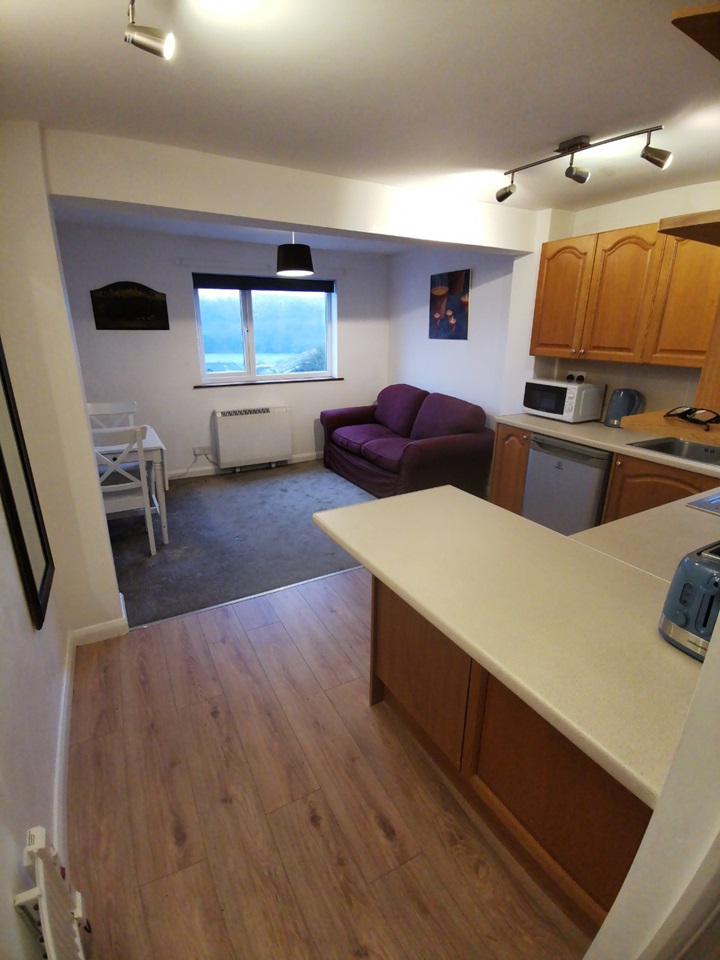 High 1 Bed Flat, Totteridge Road, HP13 To Rent Now for £900