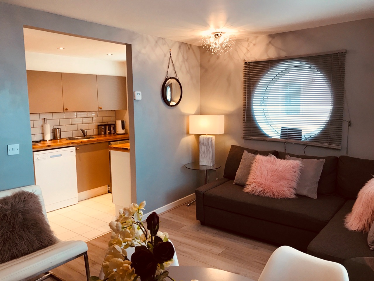 Liverpool 2 Bed Flat, Royal Quay, L3 To Rent Now for £995.00 p/m