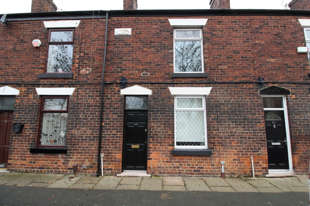 Little Hulton, Manchester 2 Bed Terraced House, Bridgewater Street