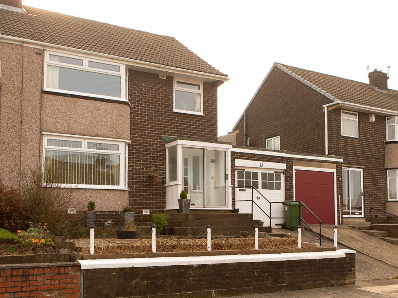 BlaydonOnTyne 3 Bed SemiDetached House, Thornton Crescent, NE21