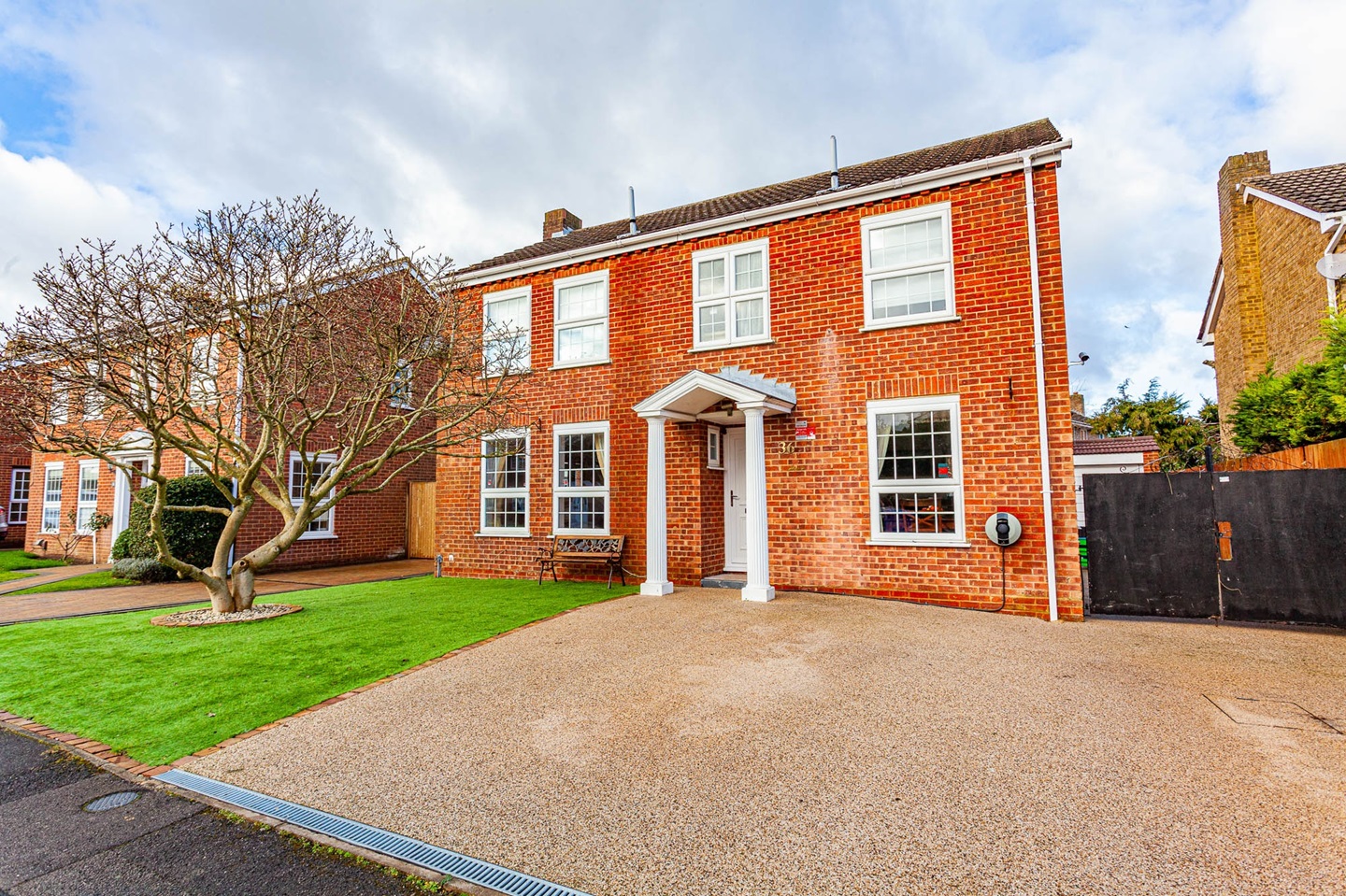 Maidenhead 4 Bed Detached House, Cranbrook Drive, SL6 To Rent Now