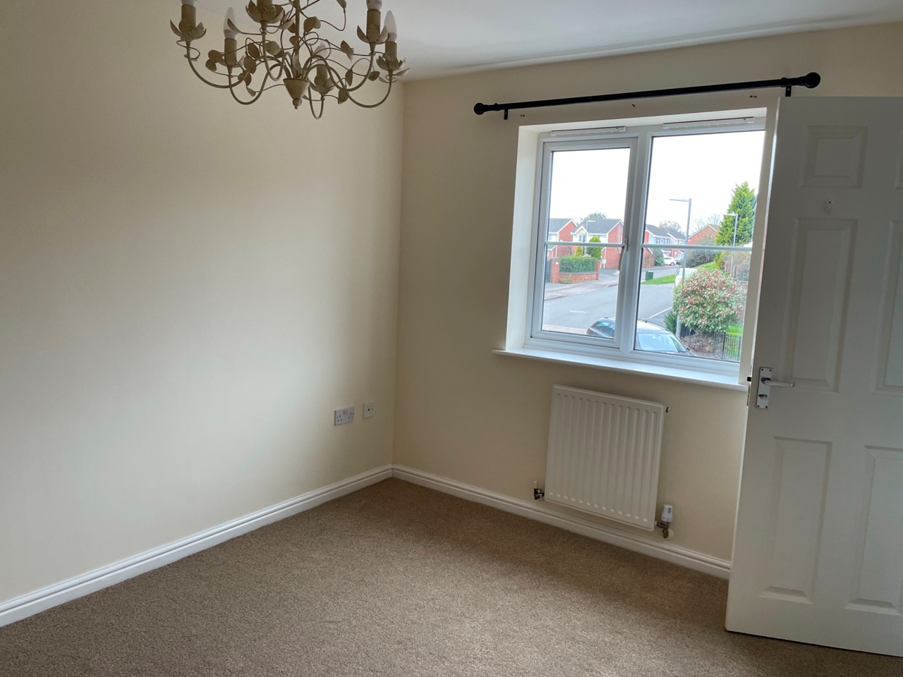 Redditch 2 Bed Terraced House, Wheelers Lane, B97 To Rent Now for £