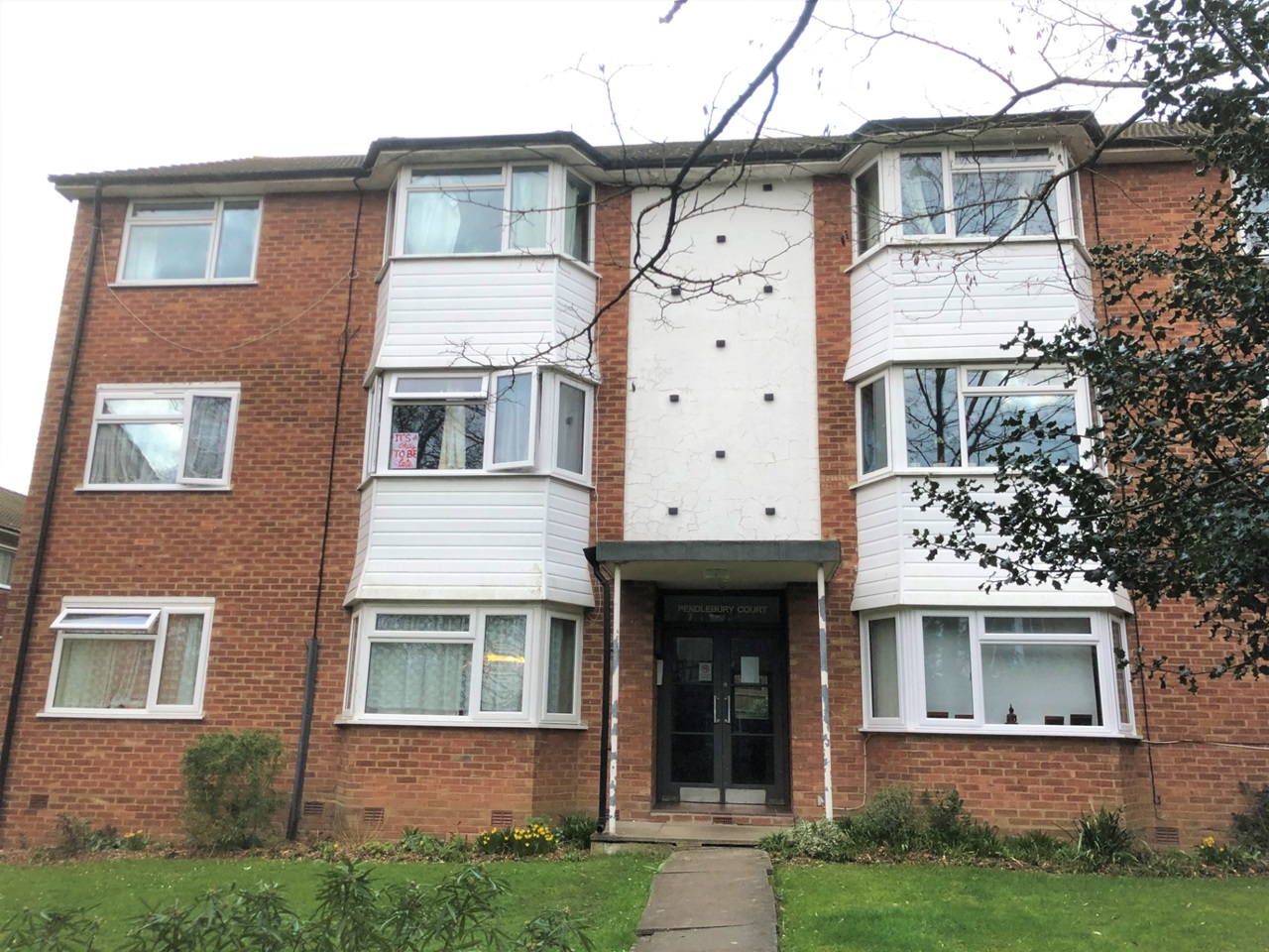 Surbiton 3 Bed Flat, Cranes Park, KT5 To Rent Now for £1,950.00 p/m