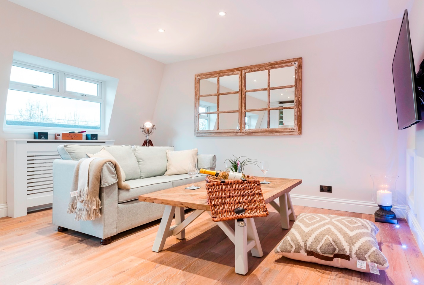 London 1 Bed Flat, Chepstow Road, W2 To Rent Now for £1,500.00 p/m