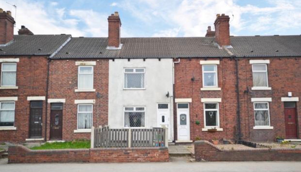 Crofton, Wakefield 2 Bed Terraced House, Doncaster Road, WF4 To
