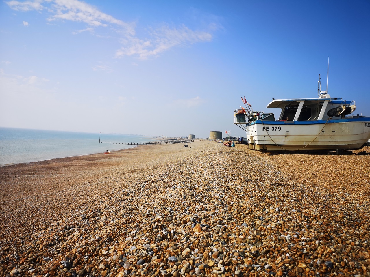 Hythe 1 Bed Flat, Fishermans Beach, CT21 To Rent Now for £800.00 p/m