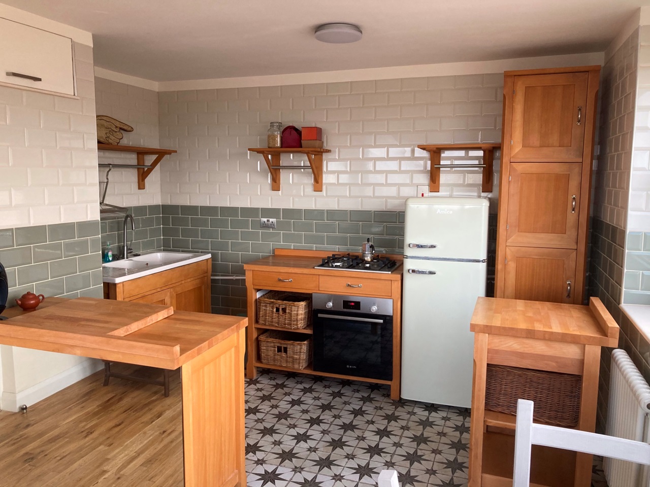 London 2 Bed Flat, Burwash House, SE1 To Rent Now for £1,850.00 p/m