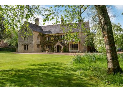 8 Bed Detached House, Milbourne House, SN16