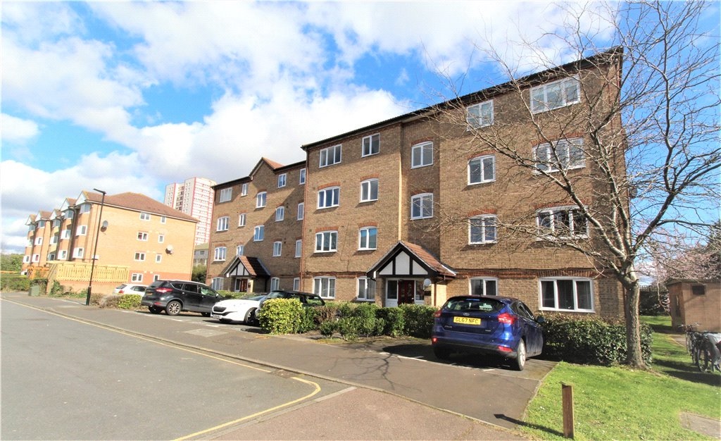 Twickenham 1 Bed Flat, Varsity Drive, TW1 To Rent Now for £1,250.00 p/m