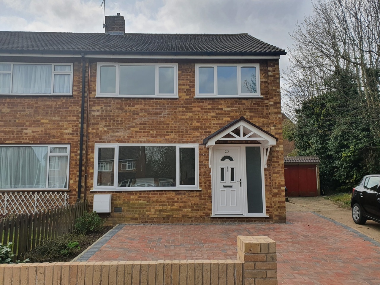 Stortford 3 Bed SemiDetached House, Stortford Hall Park