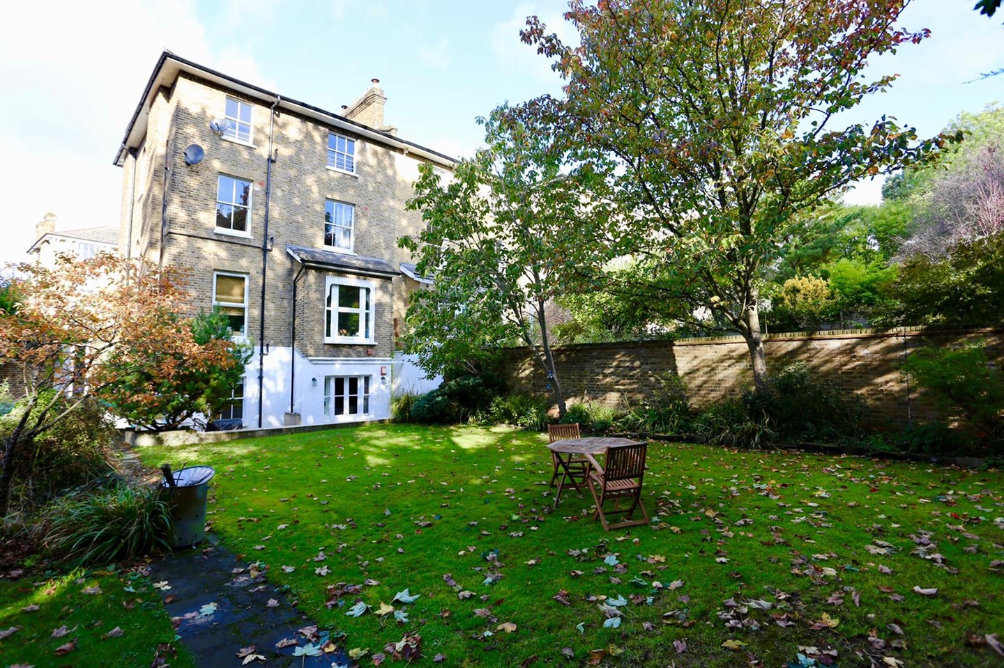 Lewisham 2 Bed Flat, Lewisham, SE13 To Rent Now for £1,400.00 p/m