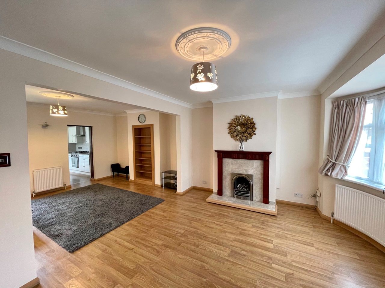 Grays 3 Bed Terraced House, Palmerston Road, RM20 To Rent Now for £1,375.00 p/m