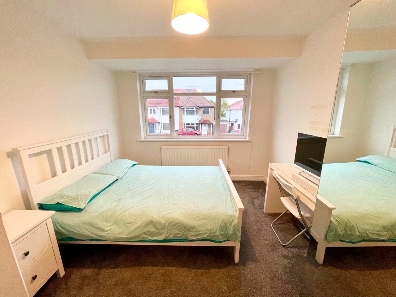 Harlington Room in a Shared House, Langley Crescent, UB3 To Rent