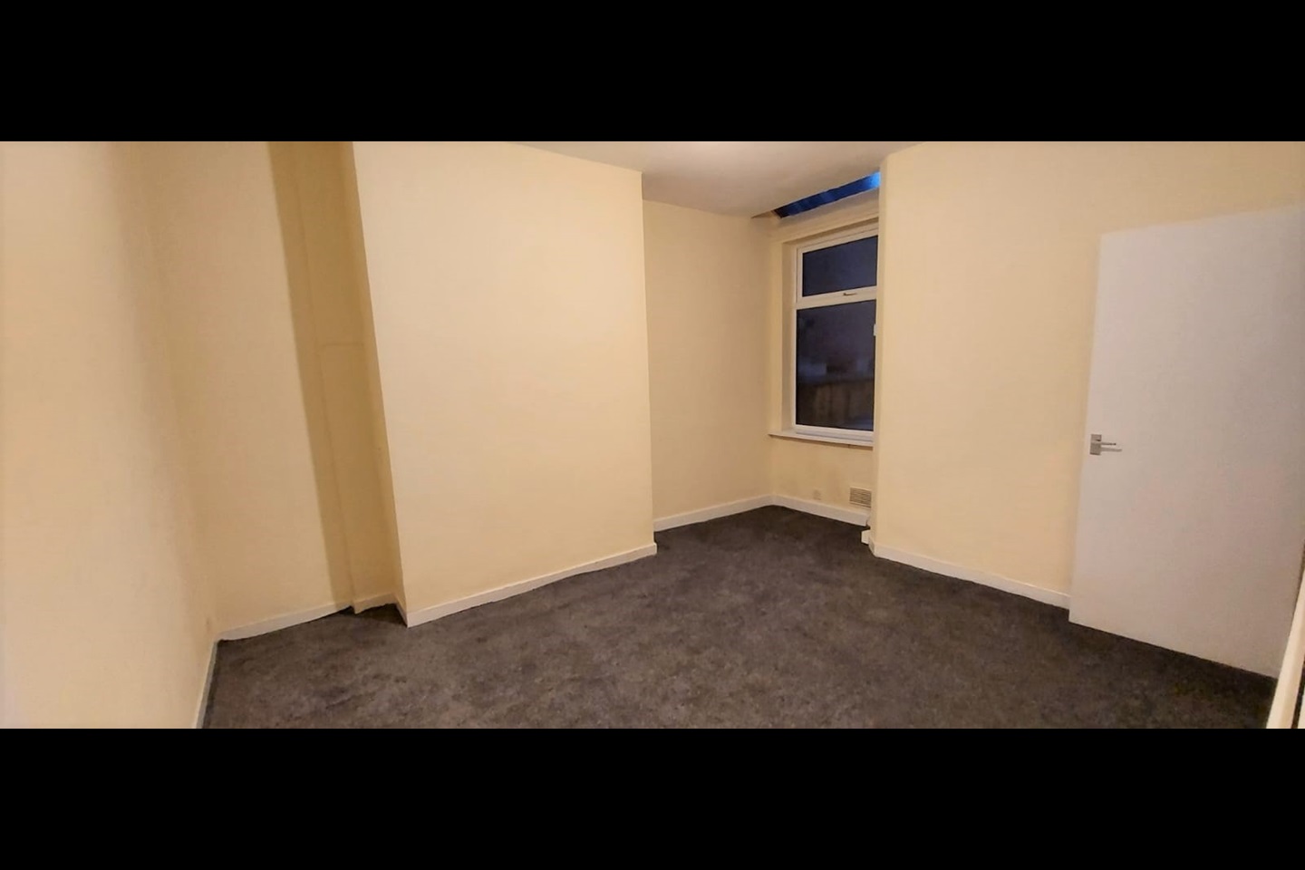 Salford 3 Bed Terraced House, Rock Street, M7 To Rent Now for £850.