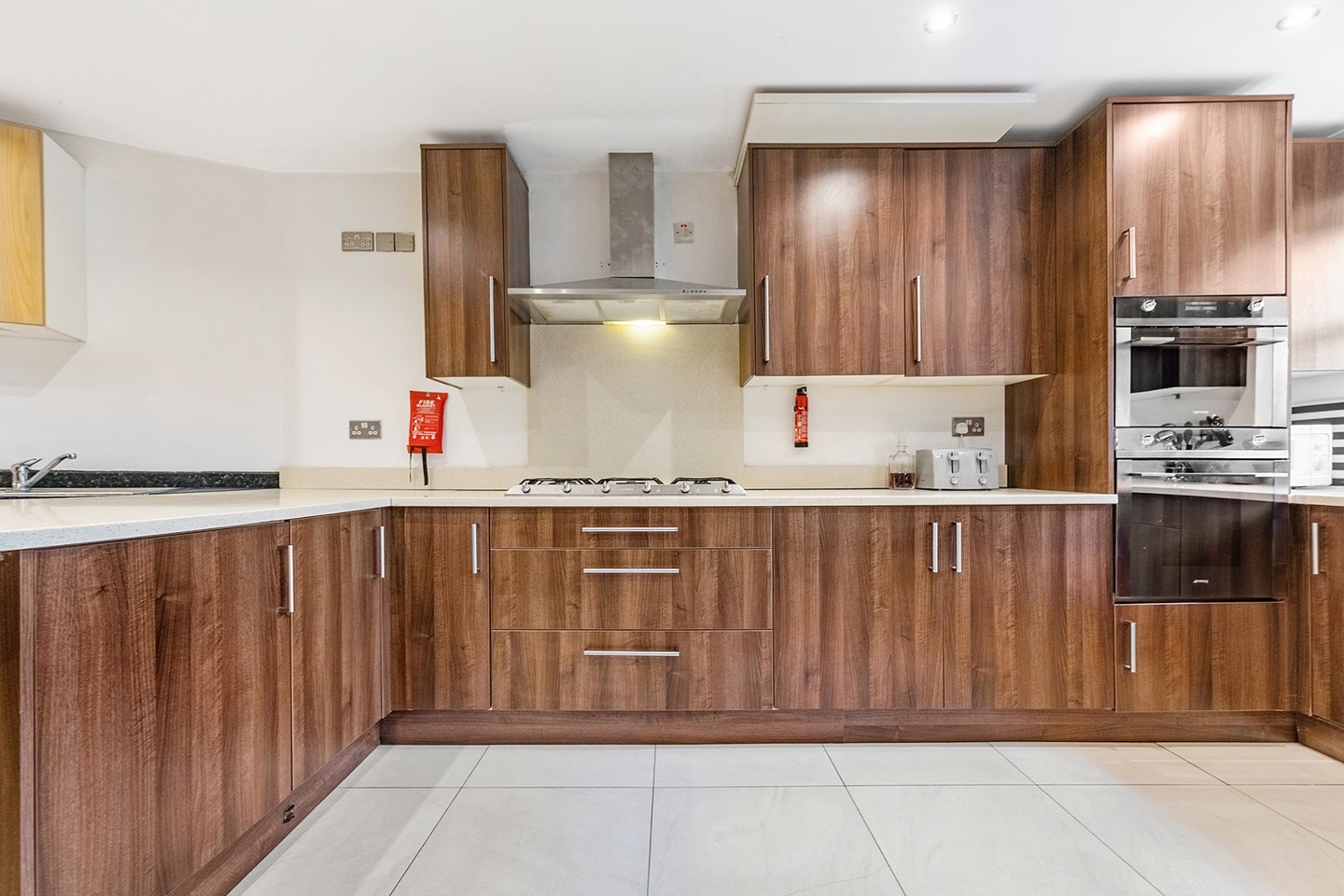 Ealing Room in a Shared House, Ealing, W5 To Rent Now for £800.00 p/m