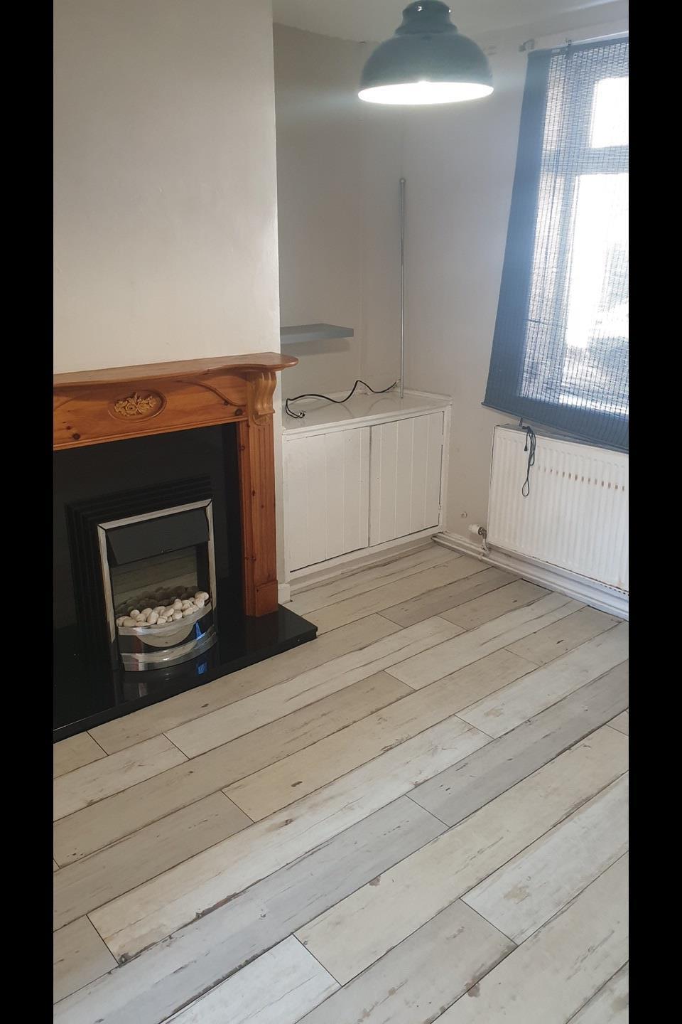 Macclesfield 2 Bed Terraced House, Vernon Street, SK10 To Rent Now
