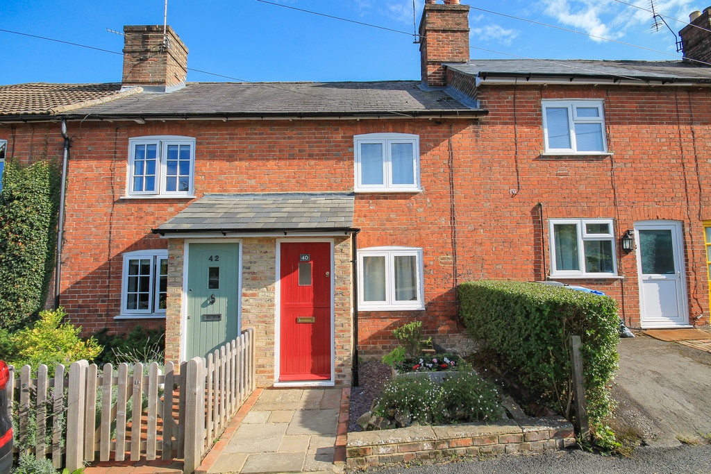 Ashurst Wood, East Grinstead 2 Bed Terraced House, Maypole Road, RH19