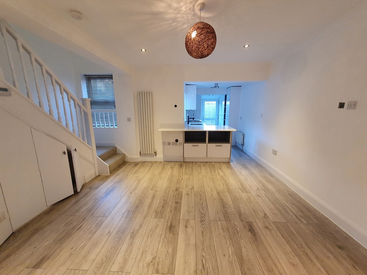 Watford 2 Bed End Terrace, Lammas Road, WD18 To Rent Now for £1,895.00 p/m