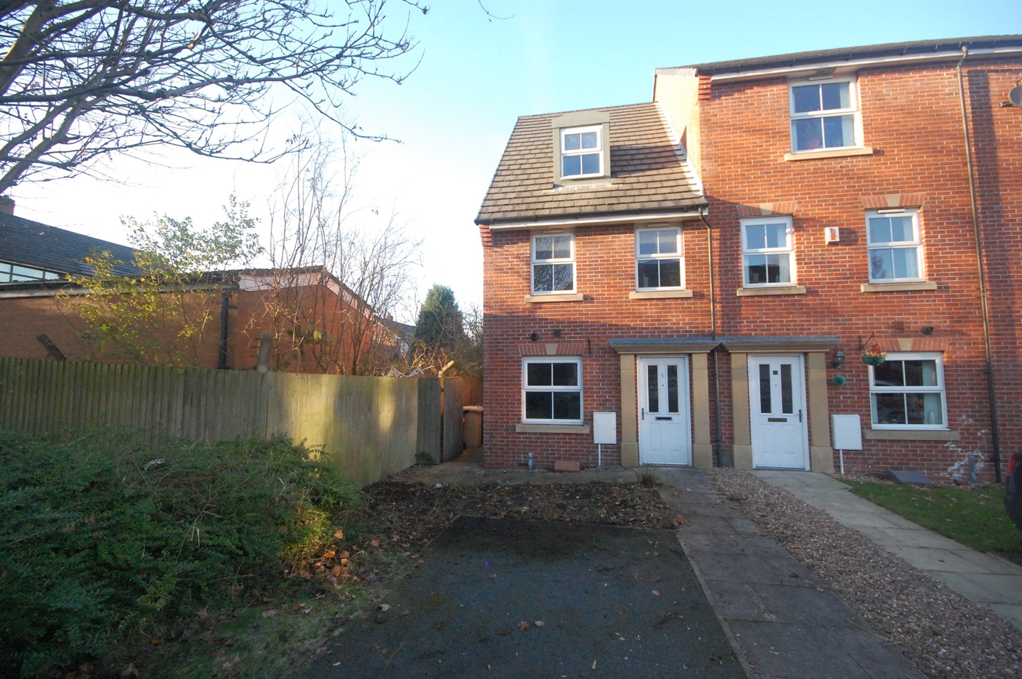 Bolton 3 Bed SemiDetached House, Ramswell Close, BL3 To Rent Now