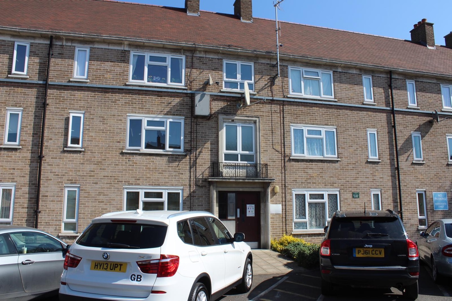 Enfield Studio Flat, Lancaster Road, EN2 To Rent Now for £950.00 p/m