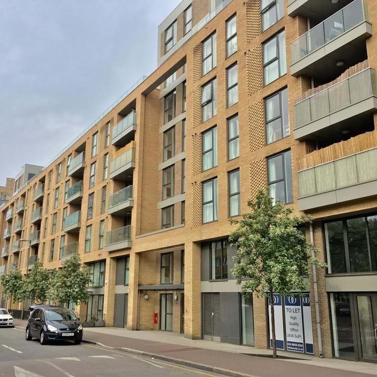 London Room in a Shared Flat, Norman Road, SE10 To Rent Now for £