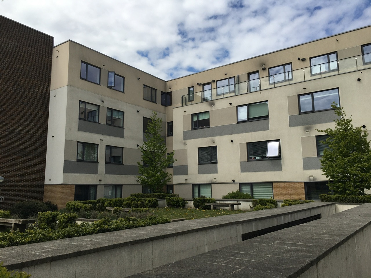 Stanwell, StainesUponThames 2 Bed Flat, Town Lane, TW19 To Rent