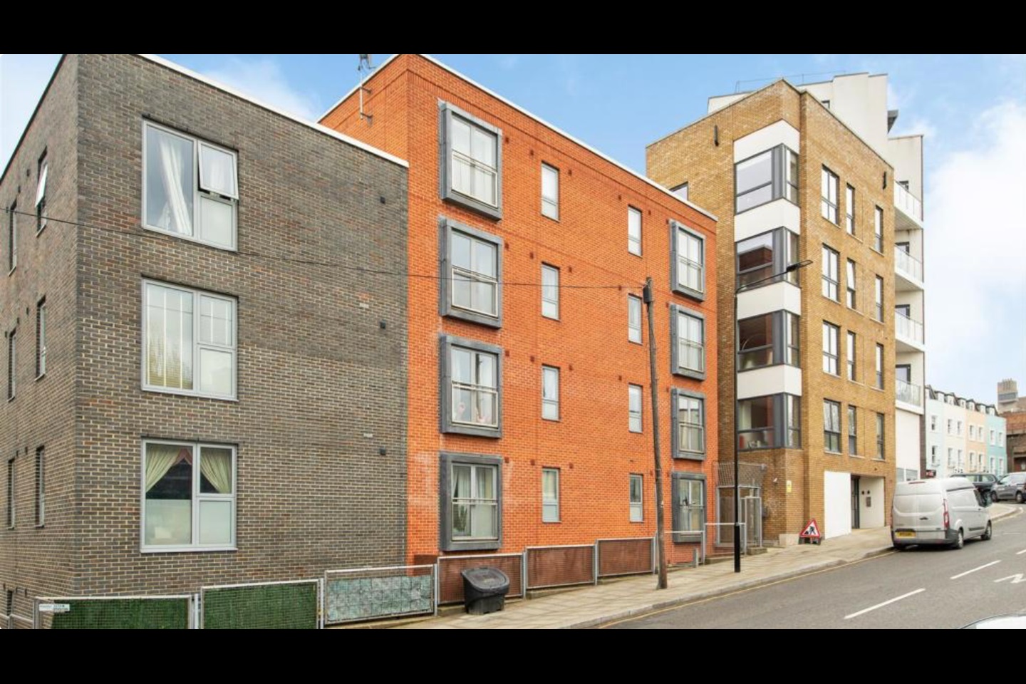 London 1 Bed Flat, Barlby Road, W10 To Rent Now for £1,300.00 p/m