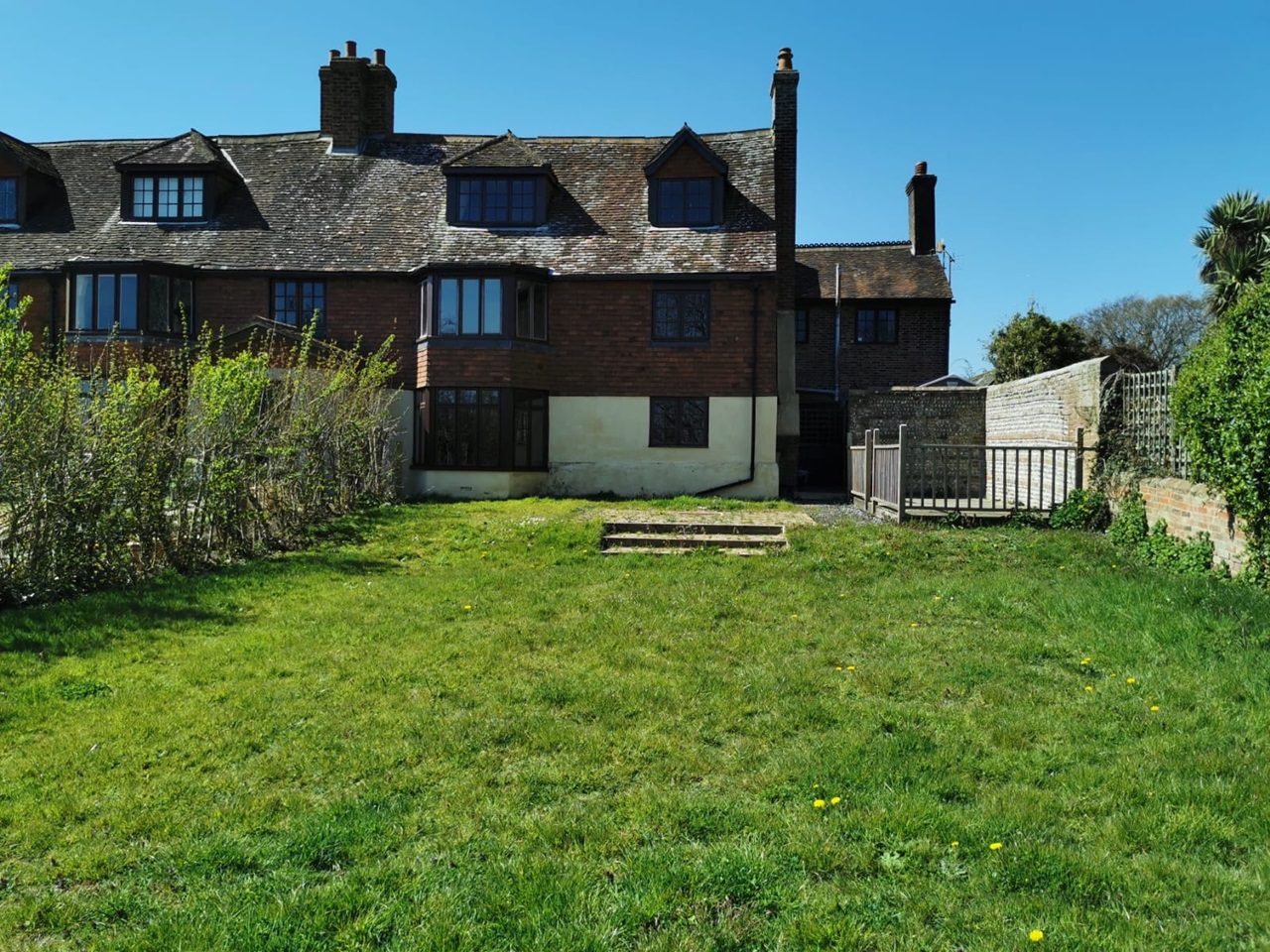 Bexhill On Sea 5 Bed Terraced House, Pebsham Farmhouse, TN40 To