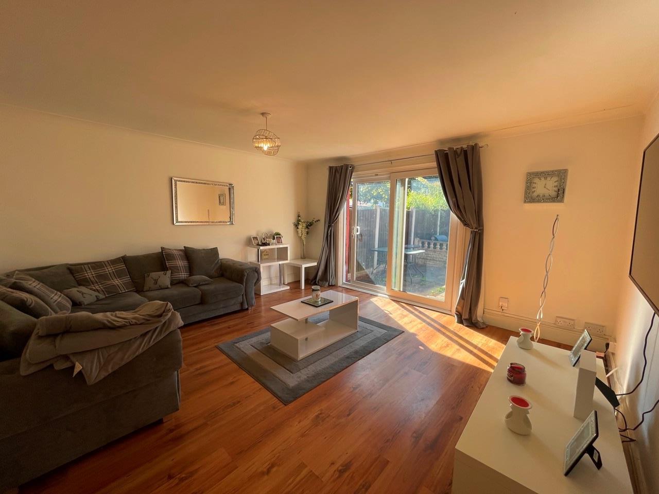 Runcorn 3 Bed Terraced House, Rose Close, WA7 To Rent Now for £650.