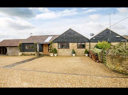 5 Bed Detached House, The Old Dairy, SN7