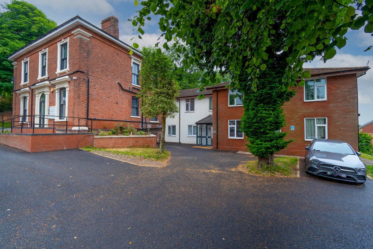 Sedgley Room in a Shared House, Room 7 107 Road, WV14 To