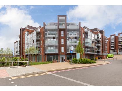 2 Bed Flat, Wilkinson Close, NW2