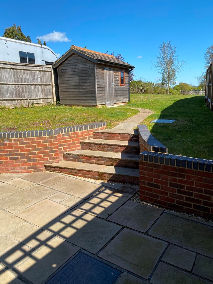 Rudgwick, Horsham 3 Bed SemiDetached House, Orchard Barn, RH12 To