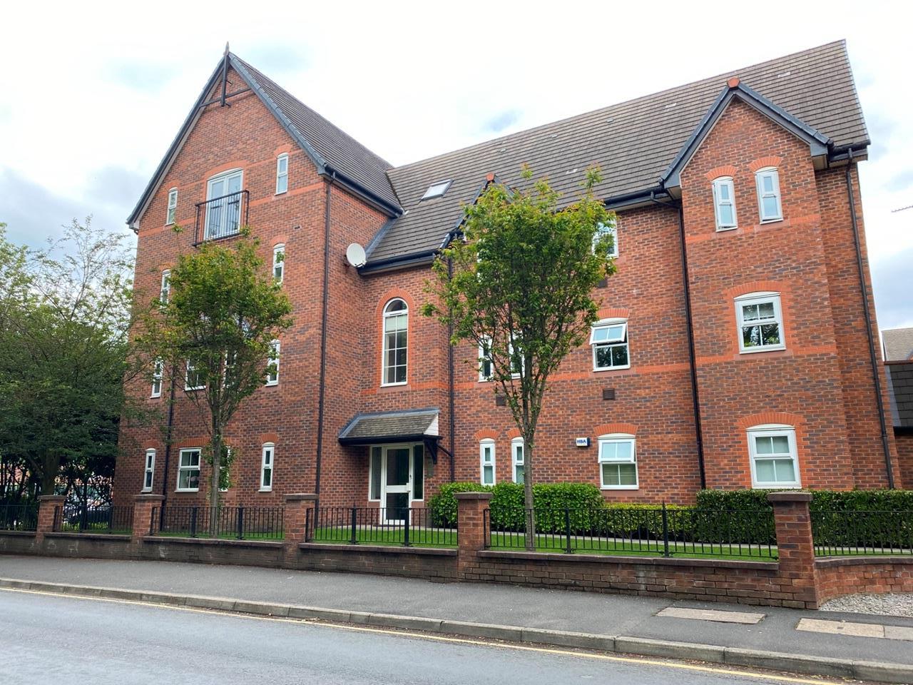 Altrincham 2 Bed Flat, New Copper Moss, WA15 To Rent Now for £875.