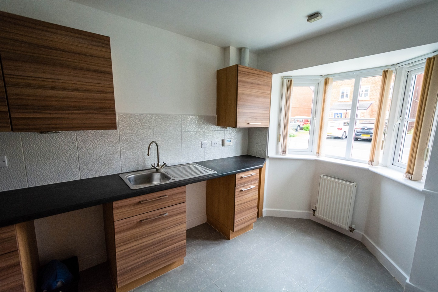 NewtonLeWillows 2 Bed Terraced House, Vulcan Park Way, WA12 To