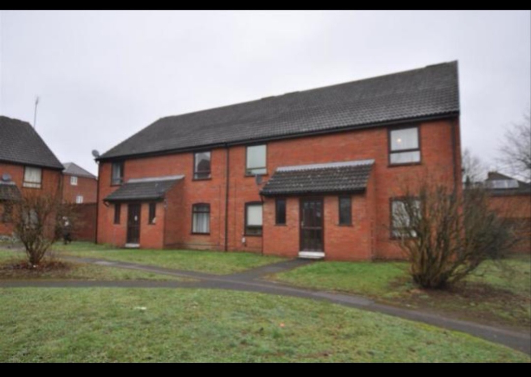 Stevenage 1 Bed Flat, Trinity Place, SG1 To Rent Now for £795.00 p/m