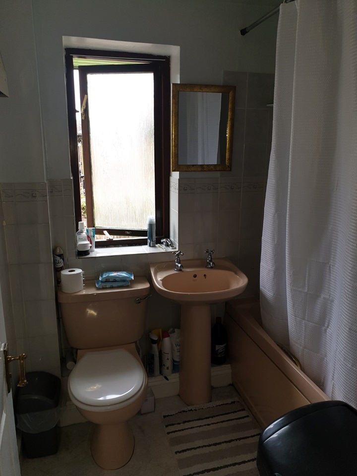 Bicester 1 Bed Flat, Victoria Court, OX26 To Rent Now for £800.00 p/m