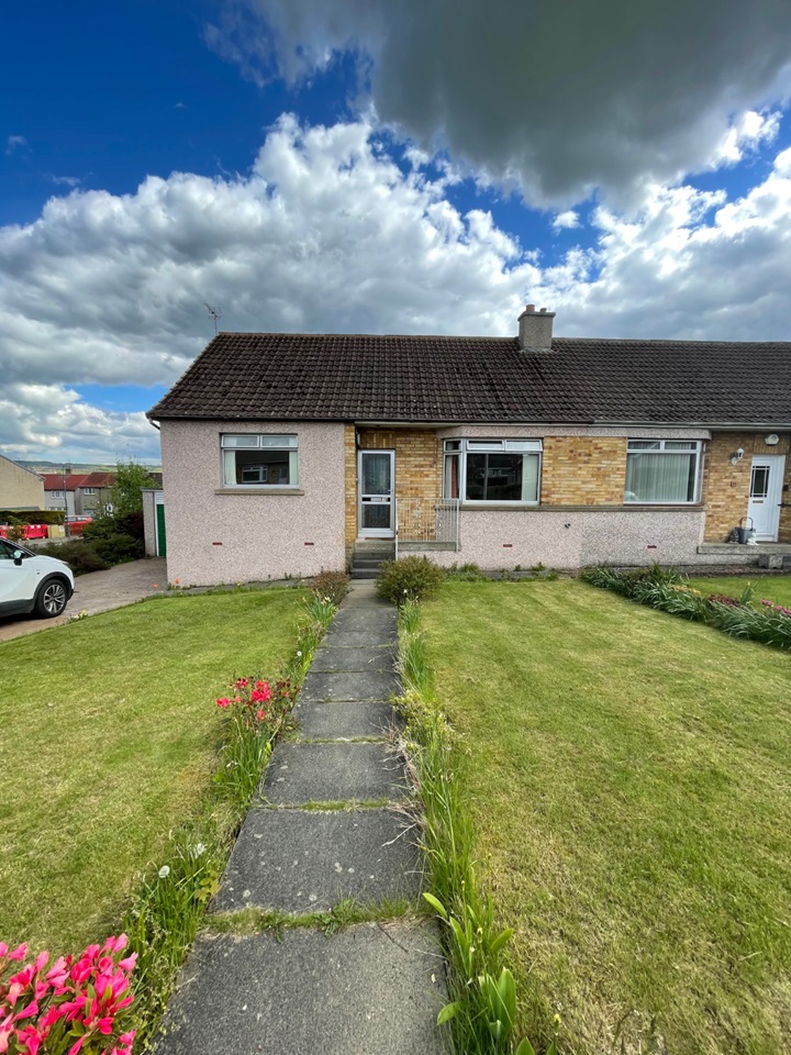 Bonnyrigg 2 Bed Bungalow, Pendreich Avenue, EH19 To Rent Now for £
