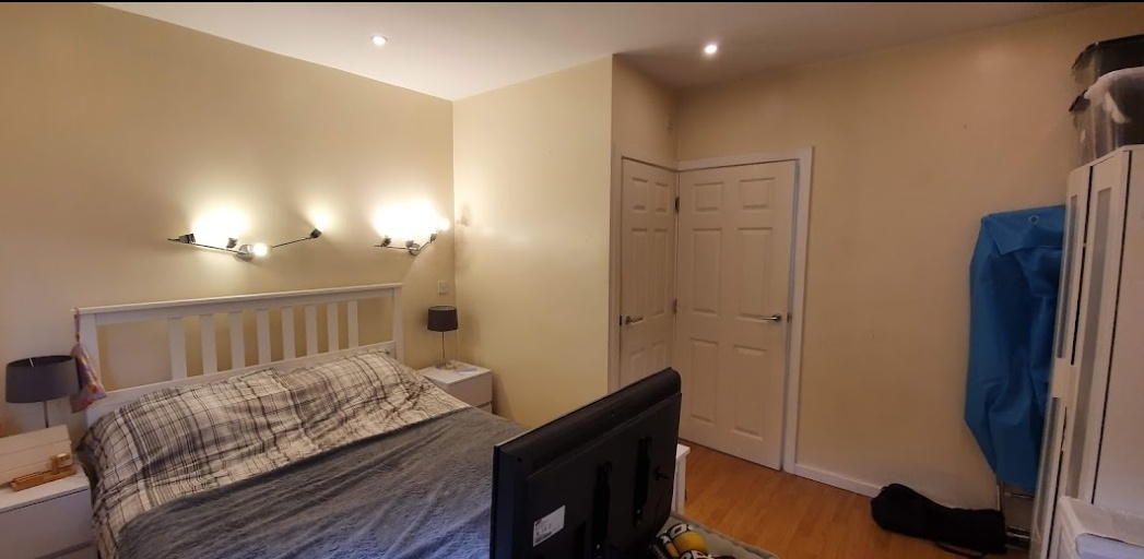 Leeds 1 Bed Flat, Alwoodley Lane, LS17 To Rent Now for £650.00 p/m