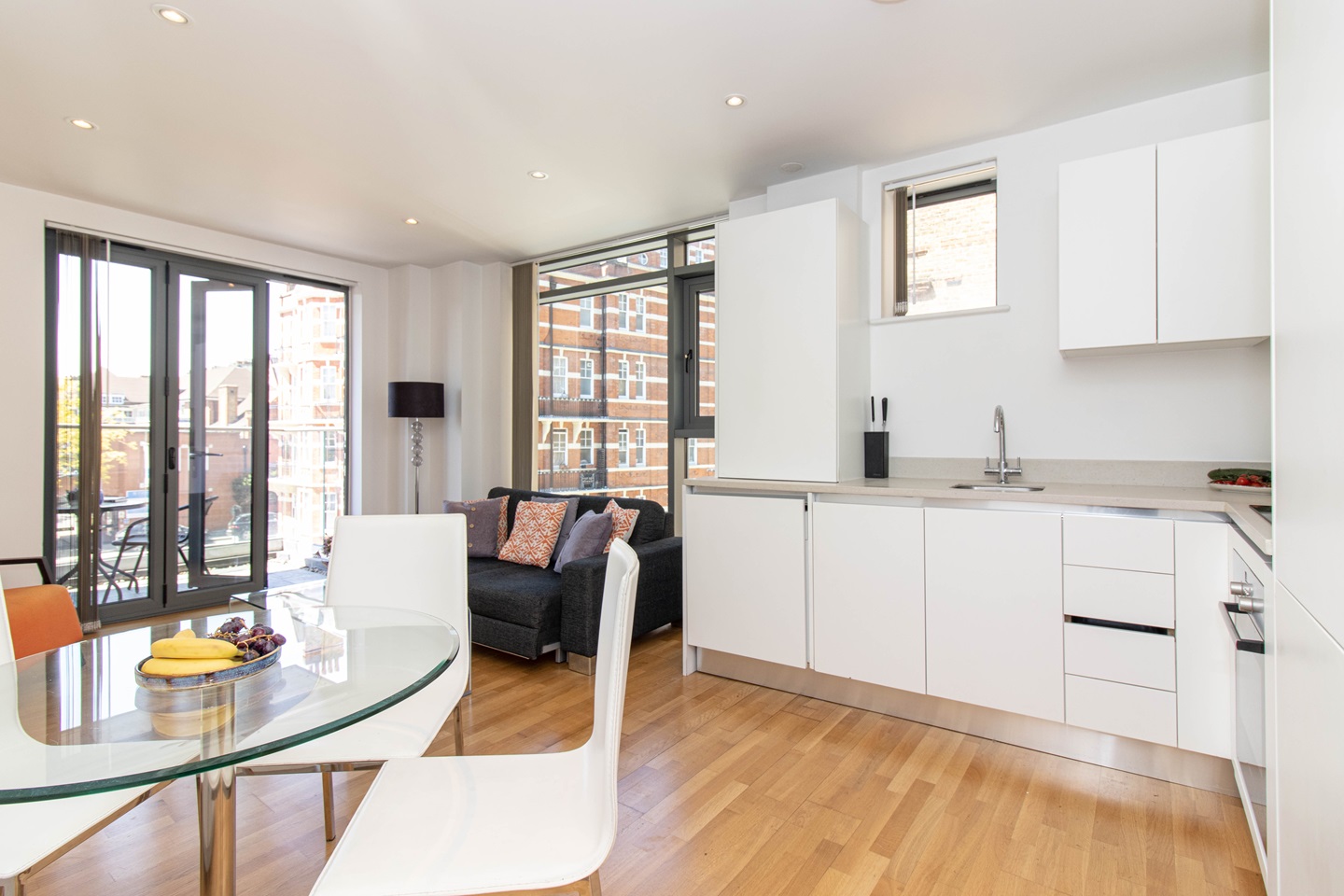 London 1 Bed Flat, Avonmore Road, W14 To Rent Now for £1,600.00 p/m