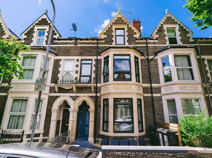 1 Bed Flat, Roath, CF24